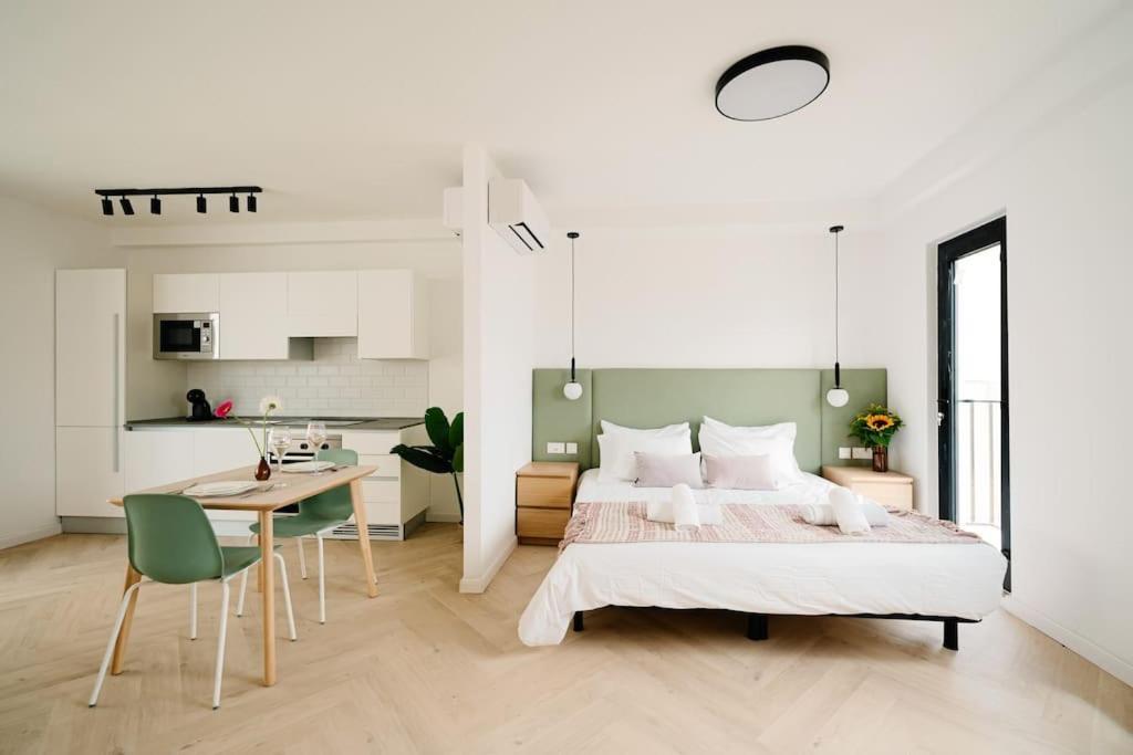 Mainstreet Designer 5 Apartament *